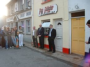 open the exhibition with Barry O`Neill